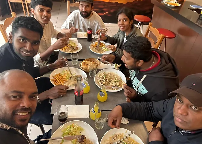 Biriyani House Couette-café Bobigny